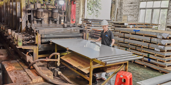 精磨8K入板-非若特鋼業(yè)